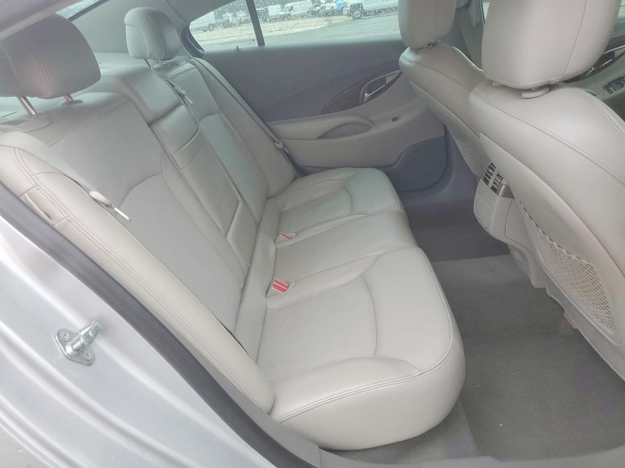 2012 Buick Lacrosse Touring Silver vin: 1G4GJ5E39CF198876