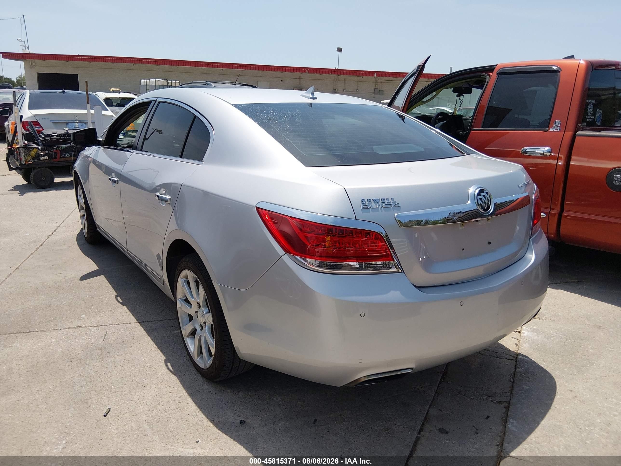2012 Buick Lacrosse Touring Group Silver vin: 1G4GJ5G35CF367840