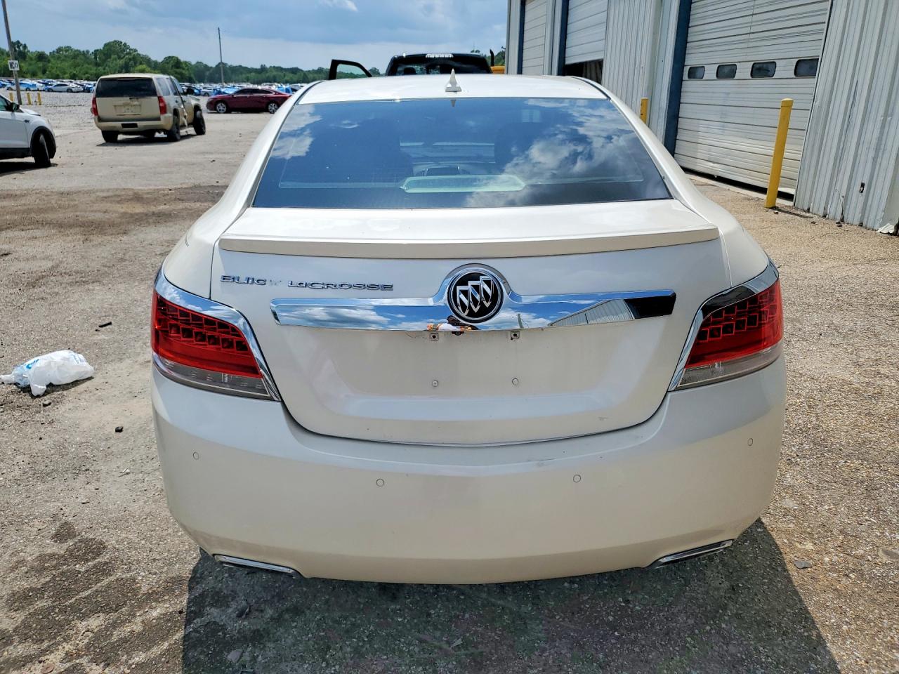 2012 Buick Lacrosse Touring Кремовый vin: 1G4GJ5G36CF314242
