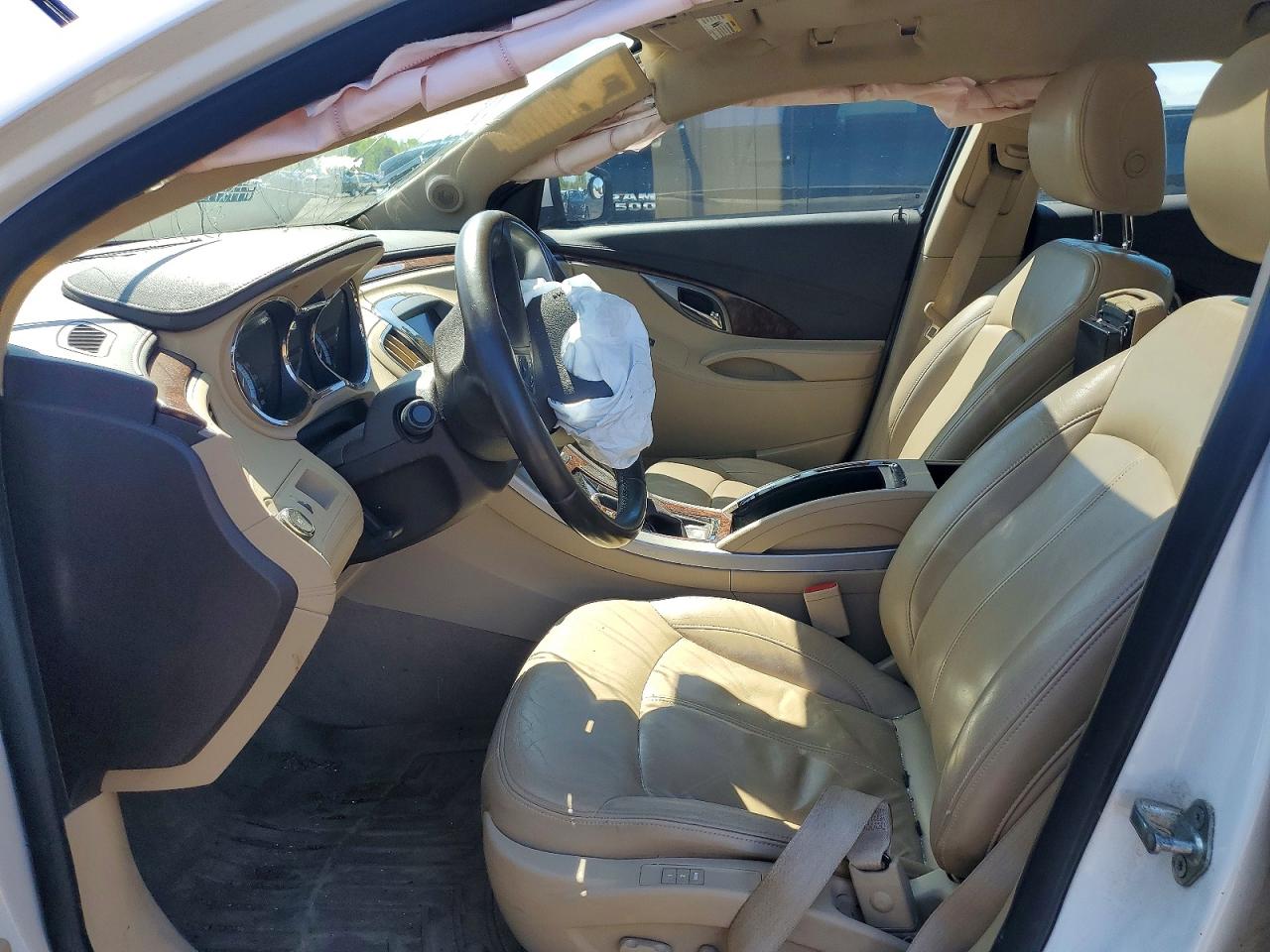 2010 Buick Allure/lacrosse Cxl White vin: 1G4GK5EG6AF276088