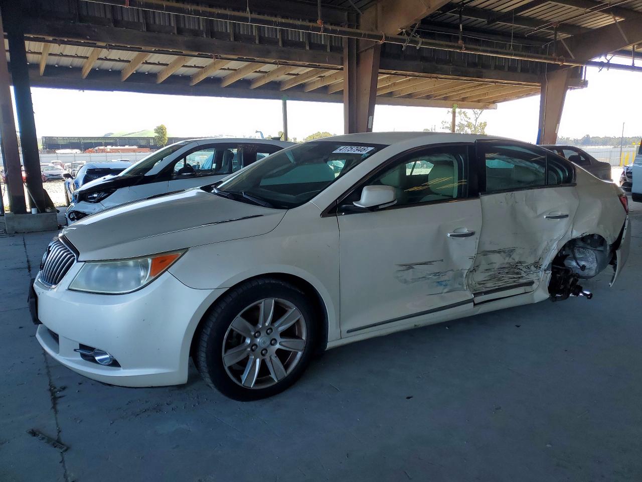 2013 Buick Lacrosse White vin: 1G4GL5E32DF217067