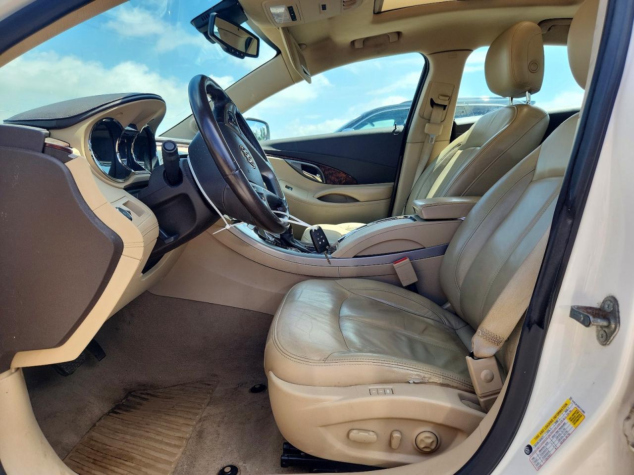 2013 Buick Lacrosse White vin: 1G4GL5E32DF312955