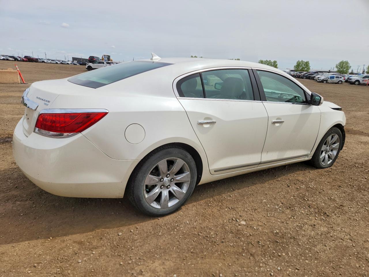 2010 Buick Allure/lacrosse Cxl White vin: 1G4GL5EG0AF200458