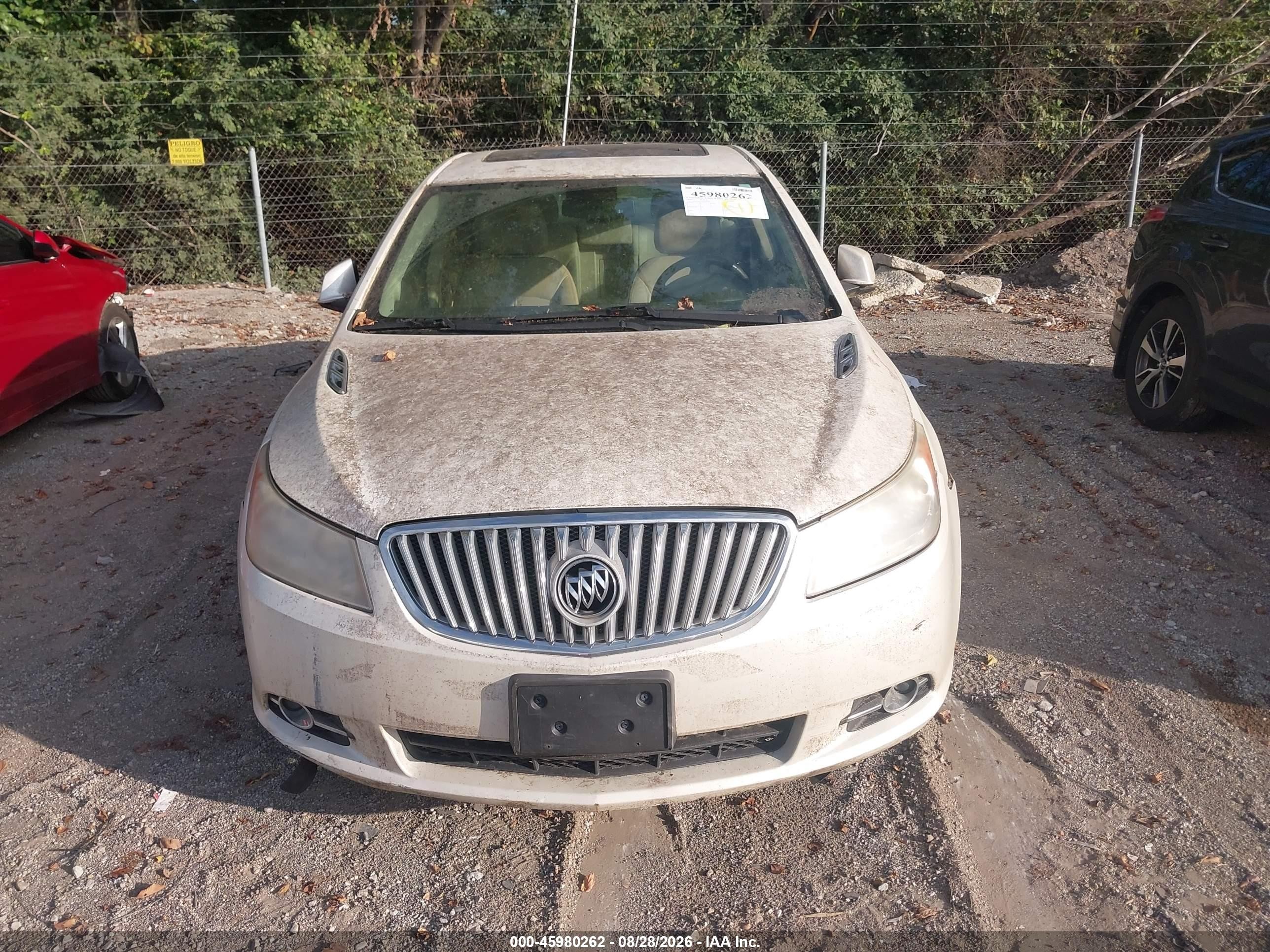 2010 Buick Lacrosse Cxl White vin: 1G4GL5EG5AF229230