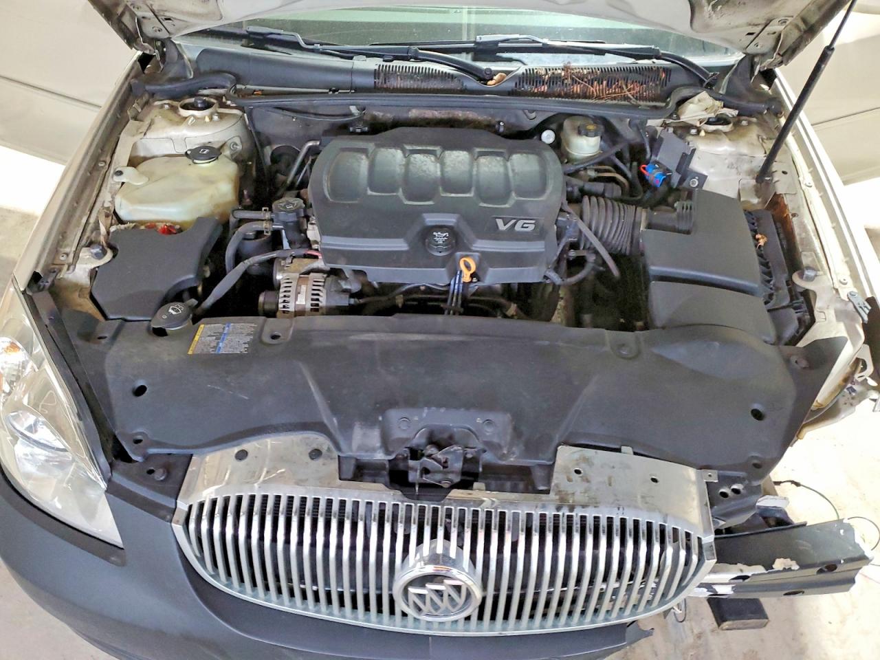 2011 Buick Lucerne Cx Gold vin: 1G4HA5EM1BU111432