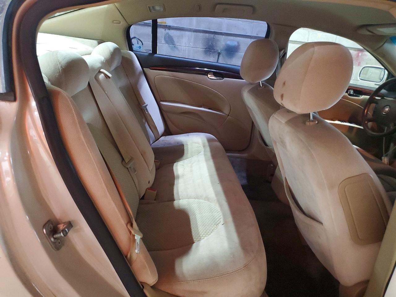 2011 Buick Lucerne Cx Gold vin: 1G4HA5EM1BU111432
