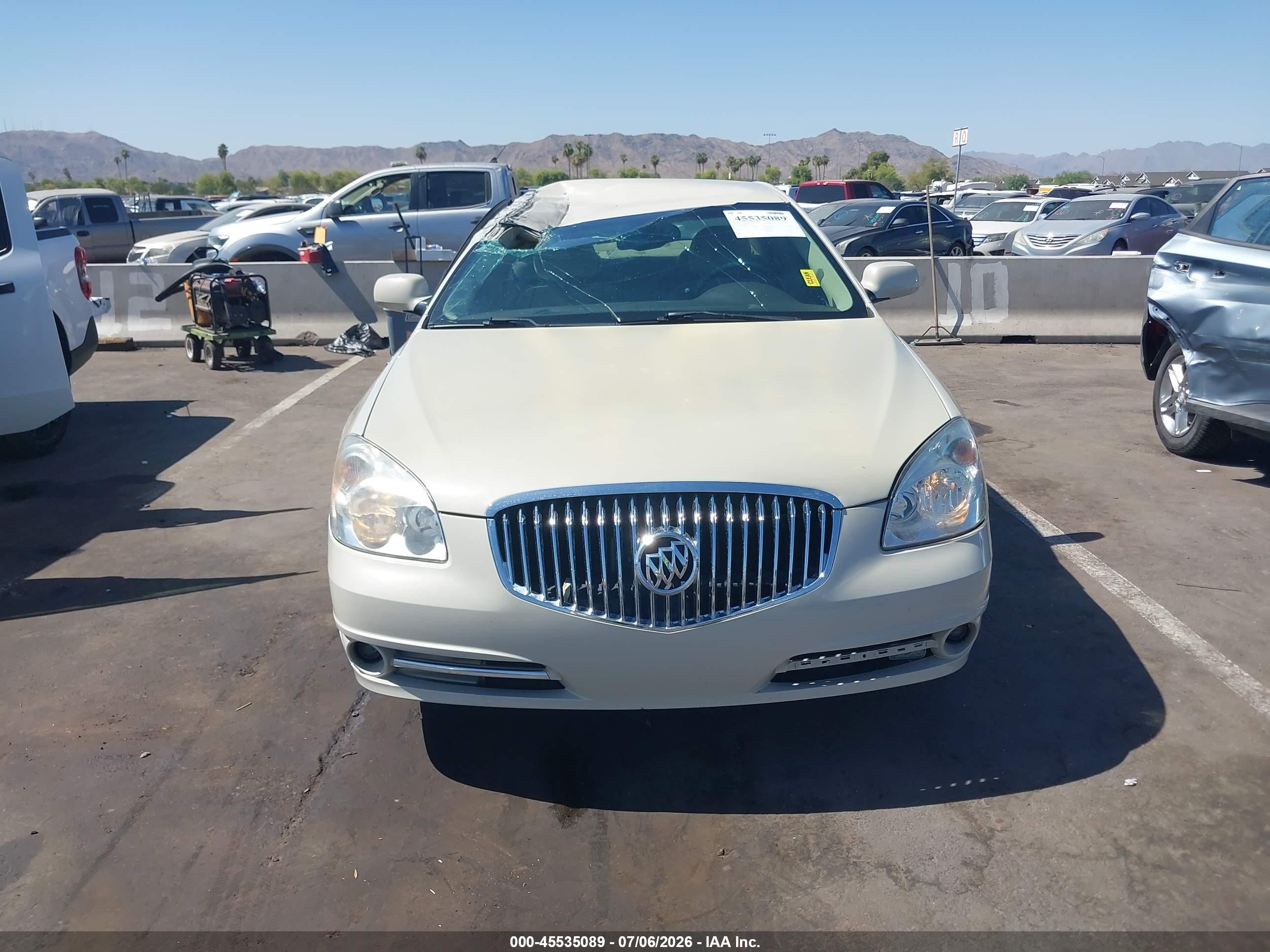 2011 Buick Lucerne Cx Золотой vin: 1G4HA5EM1BU144320