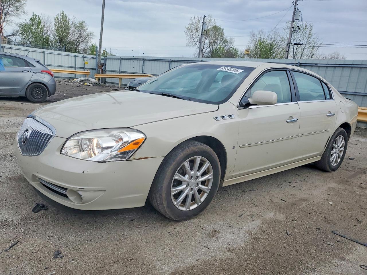 2011 Buick Lucerne Cx Beige vin: 1G4HA5EM1BU150571