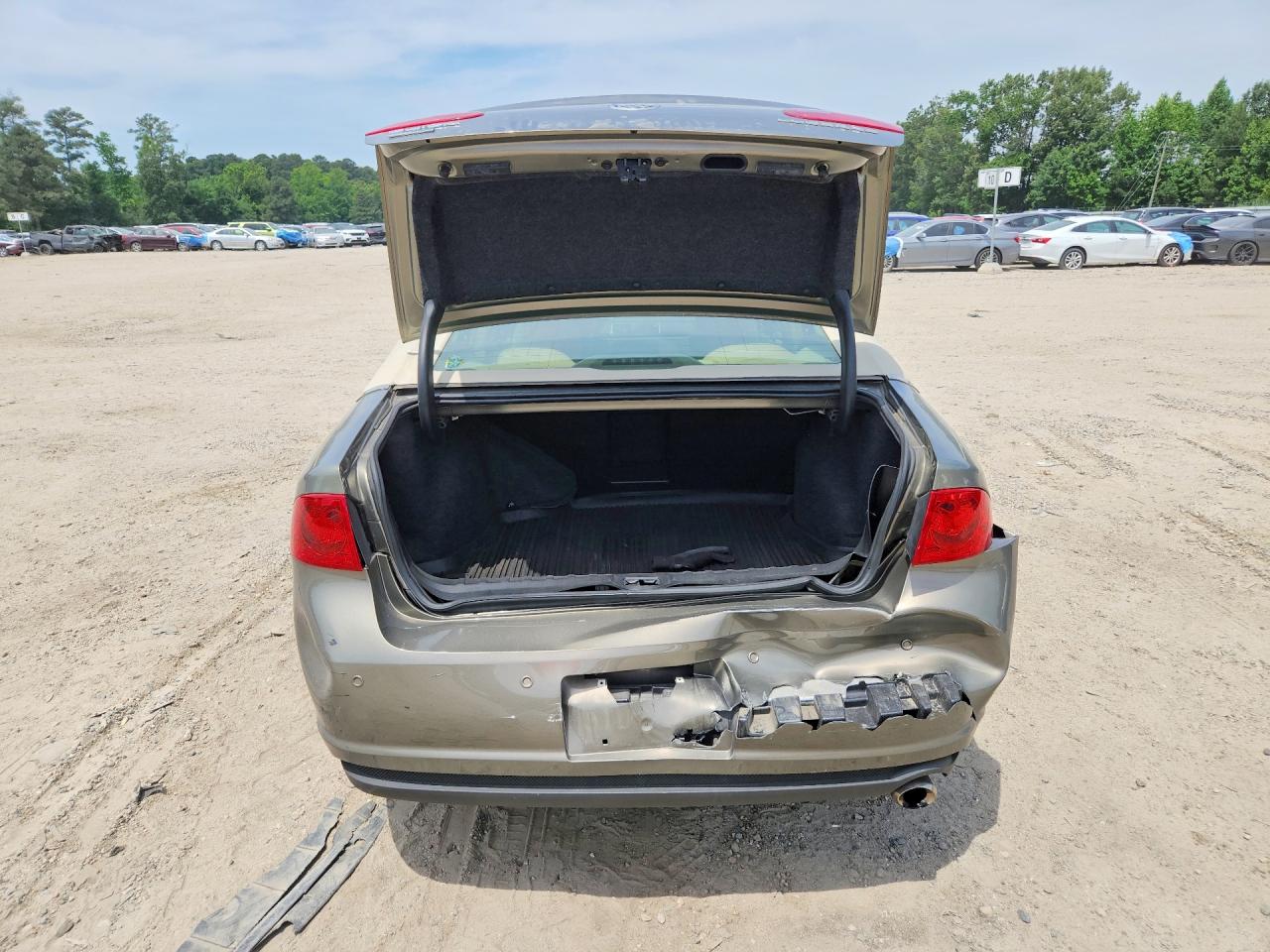 2010 Buick Lucerne Cx Two Tone vin: 1G4HA5EM3AU117862