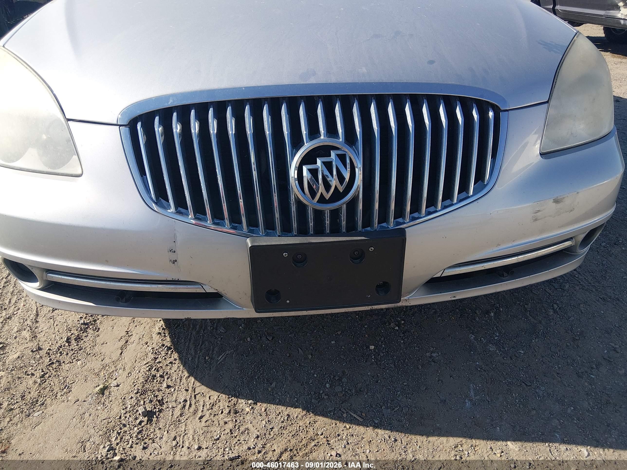 2010 Buick Lucerne Cx Silver vin: 1G4HA5EM3AU136508