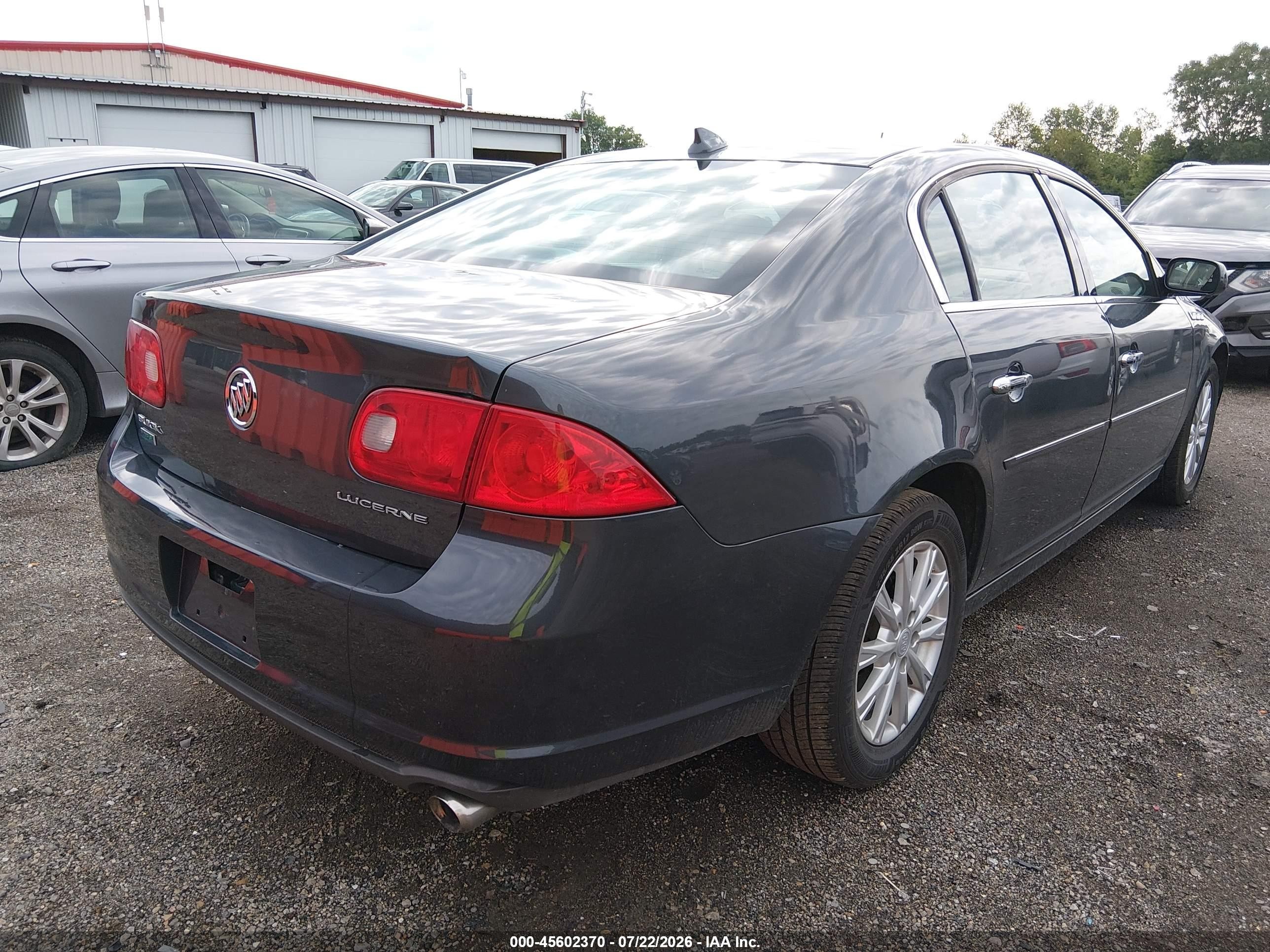 2011 Buick Lucerne Cx Blue vin: 1G4HA5EM3BU102943