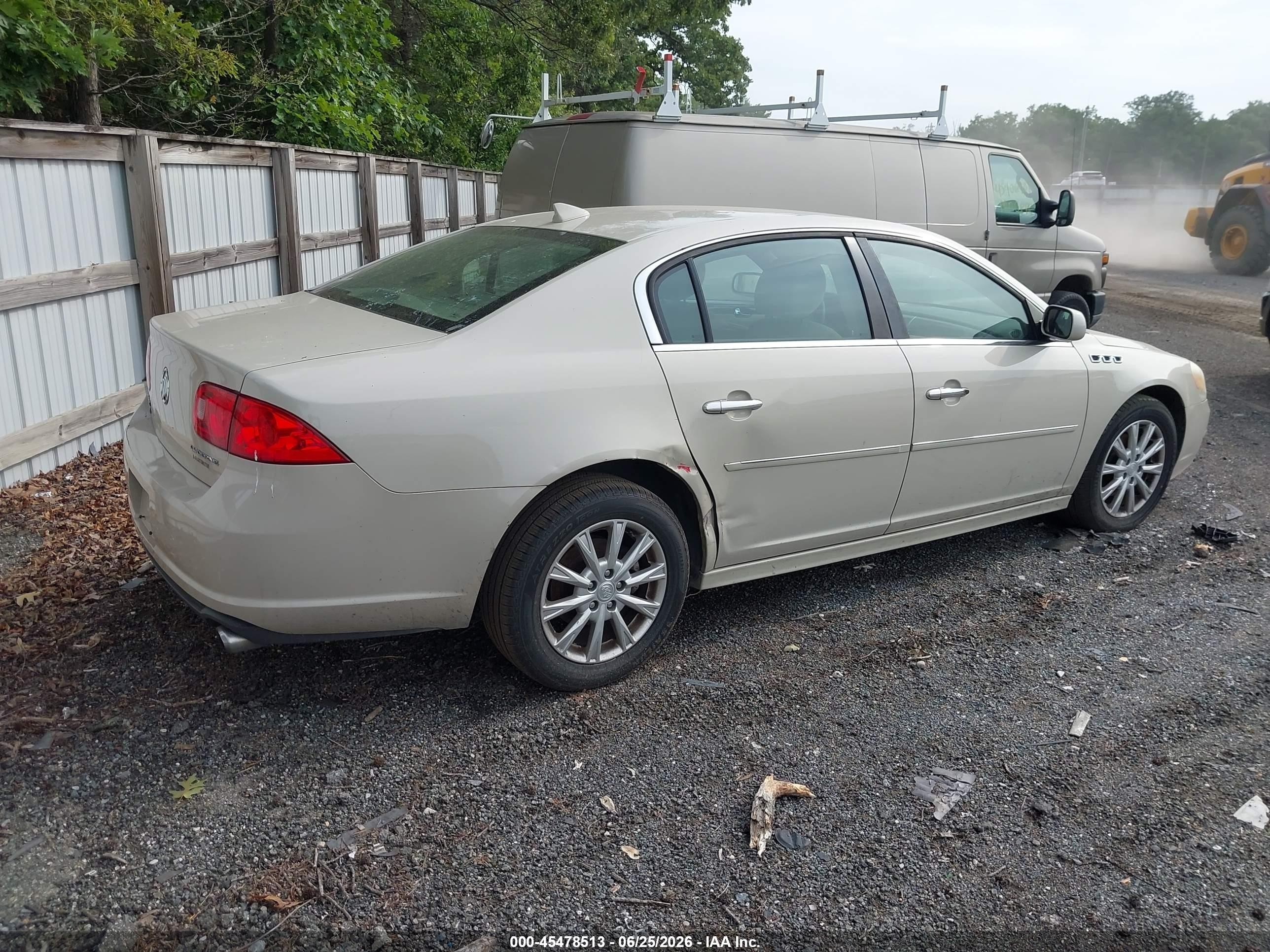 2011 Buick Lucerne Cx Beige vin: 1G4HA5EM4BU143310