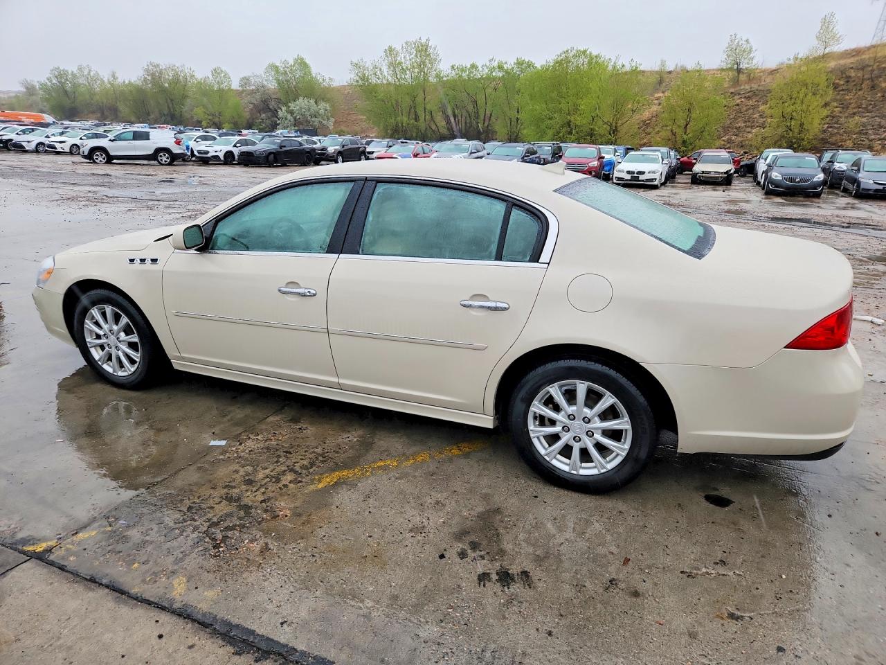 2010 Buick Lucerne Cx Tan vin: 1G4HA5EM5AU120133