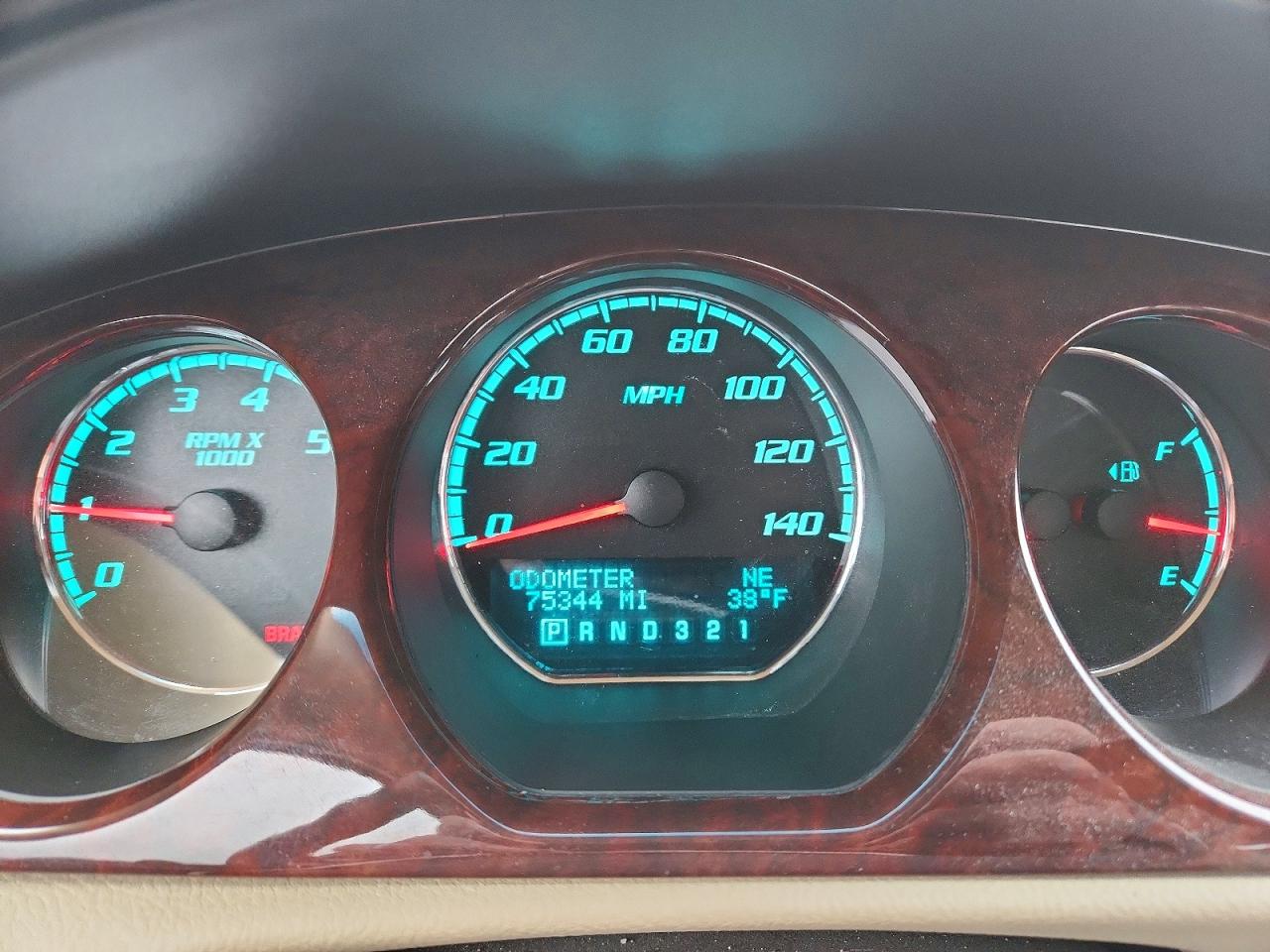 2010 Buick Lucerne Cx Tan vin: 1G4HA5EM5AU120133
