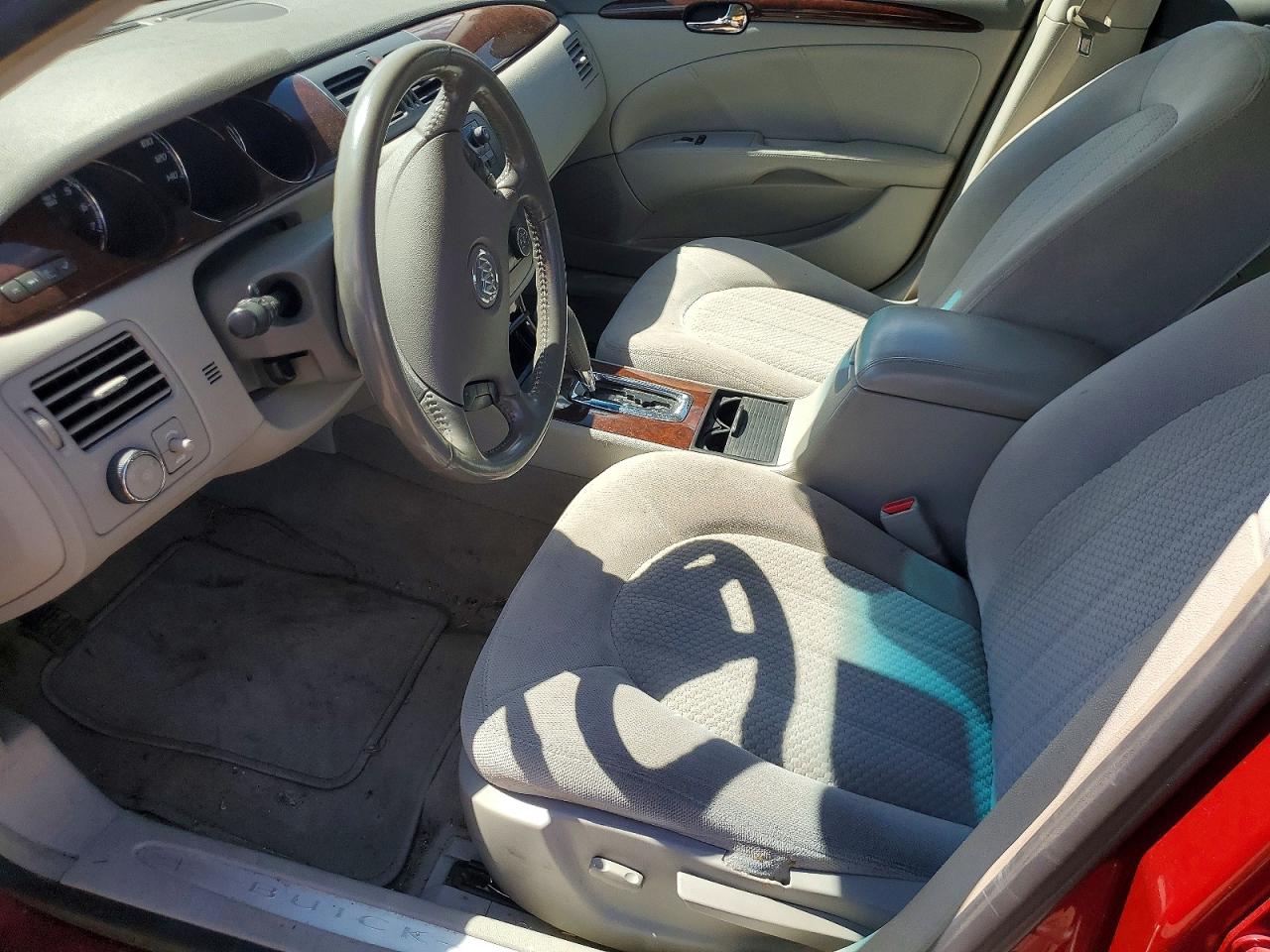 2010 Buick Lucerne Cx Red vin: 1G4HA5EM5AU136431