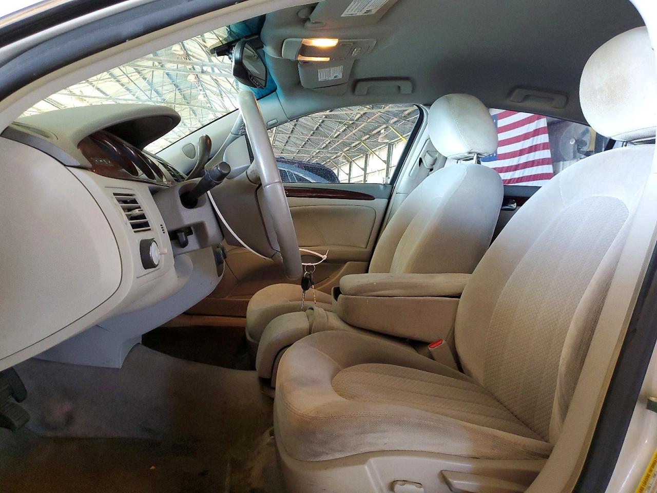 2011 Buick Lucerne Cx Silver vin: 1G4HA5EM5BU145227