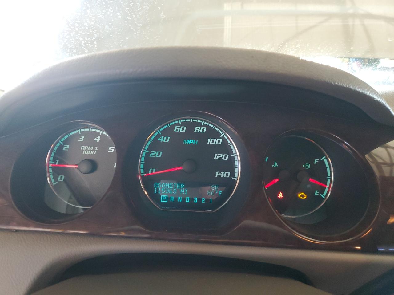 2011 Buick Lucerne Cx Silver vin: 1G4HA5EM5BU145227