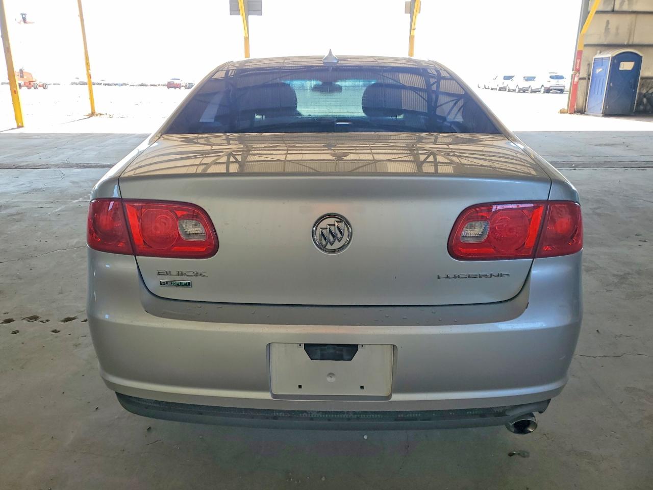 2011 Buick Lucerne Cx Silver vin: 1G4HA5EM5BU145227
