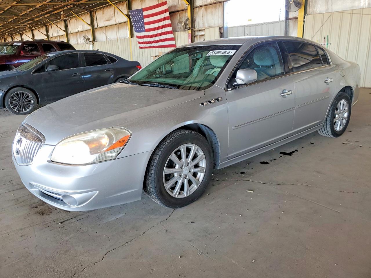 2011 Buick Lucerne Cx Silver vin: 1G4HA5EM5BU145227