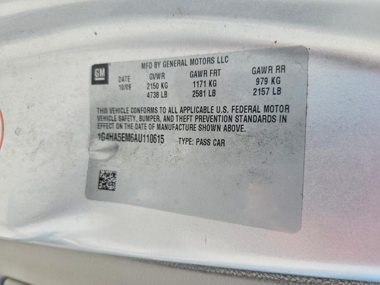 2010 Buick Lucerne Cx Silver vin: 1G4HA5EM6AU110615