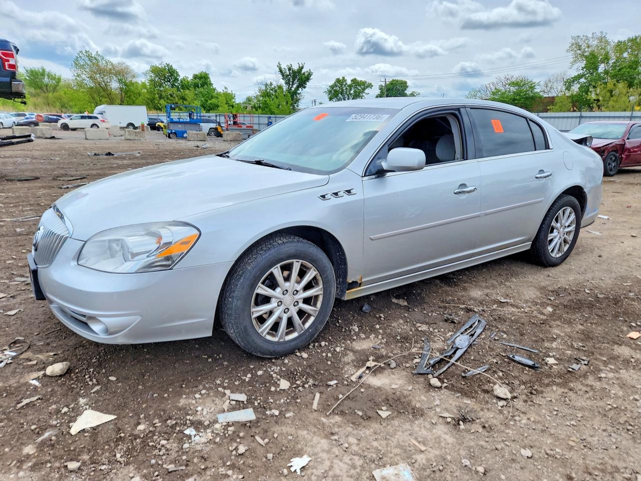2010 Buick Lucerne Cx Silver vin: 1G4HA5EM7AU124989