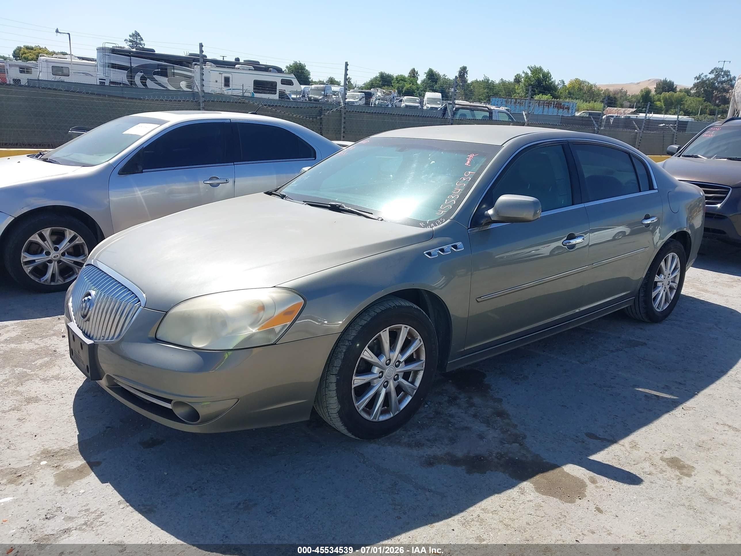 2010 Buick Lucerne Cxl Золотой vin: 1G4HC5E10AU133100