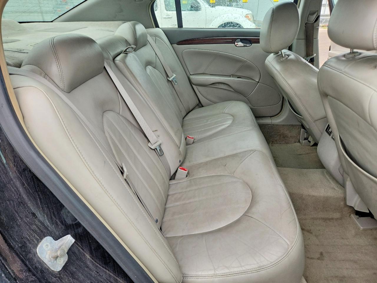 2010 Buick Lucerne Cxl Black vin: 1G4HC5E19AU129255
