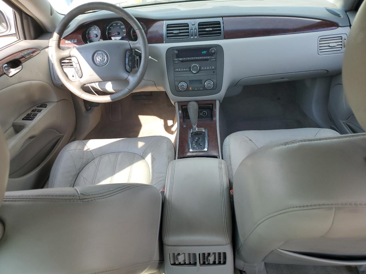 2010 Buick Lucerne Cxl Серебряный vin: 1G4HC5EM0AU102651