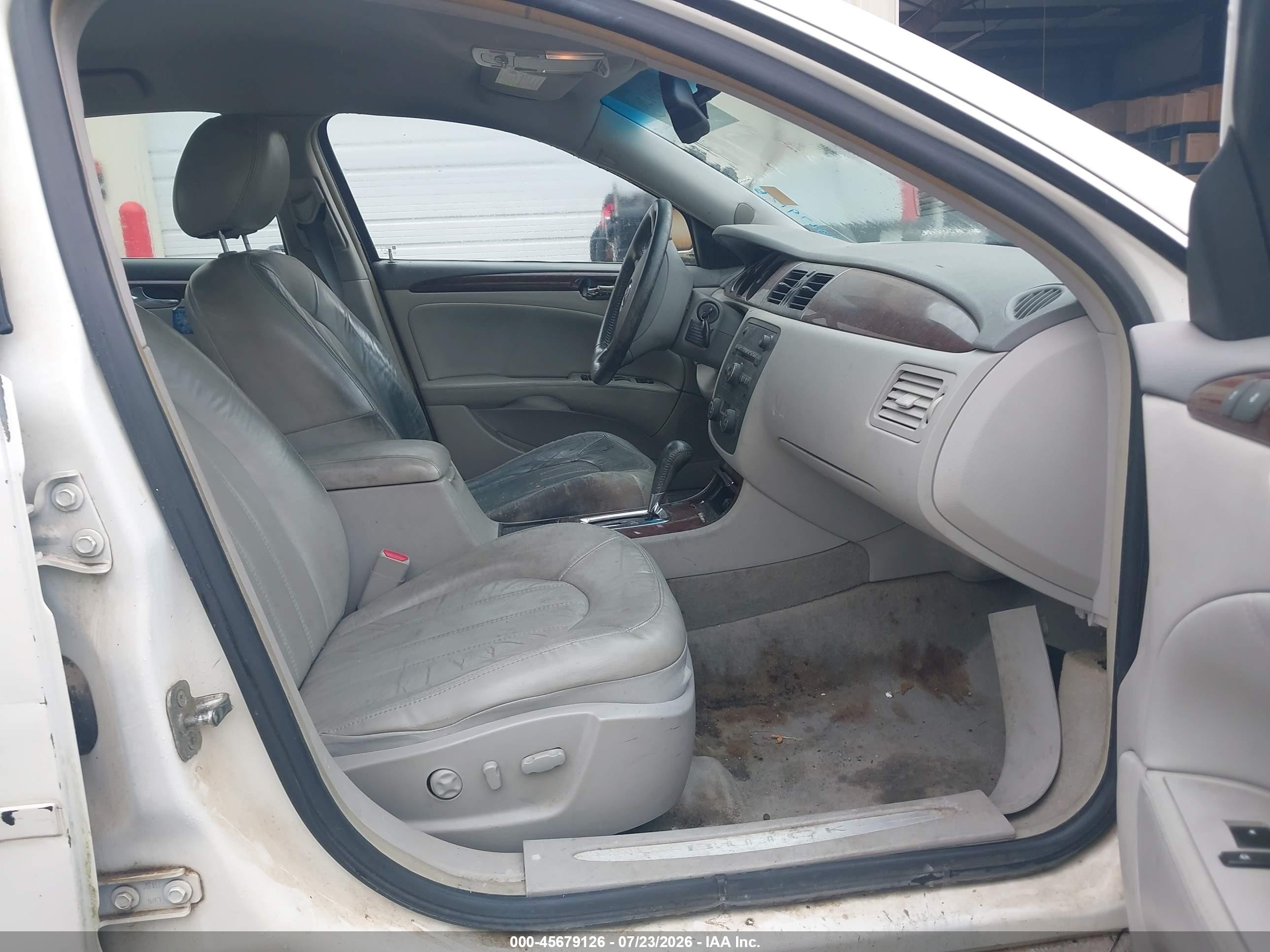 2011 Buick Lucerne Cxl White vin: 1G4HC5EM0BU126093