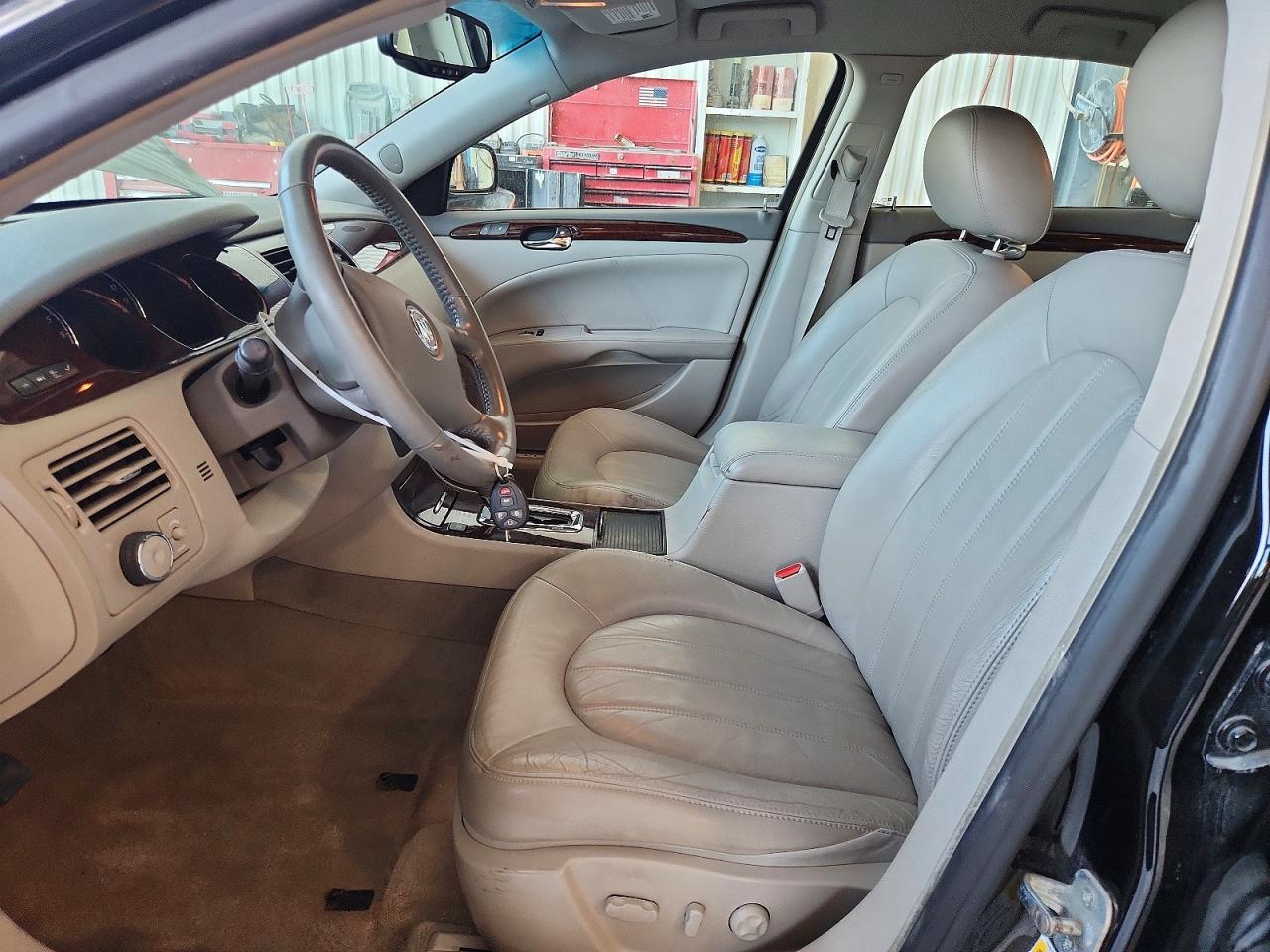 2011 Buick Lucerne Cxl Black vin: 1G4HC5EM0BU148577