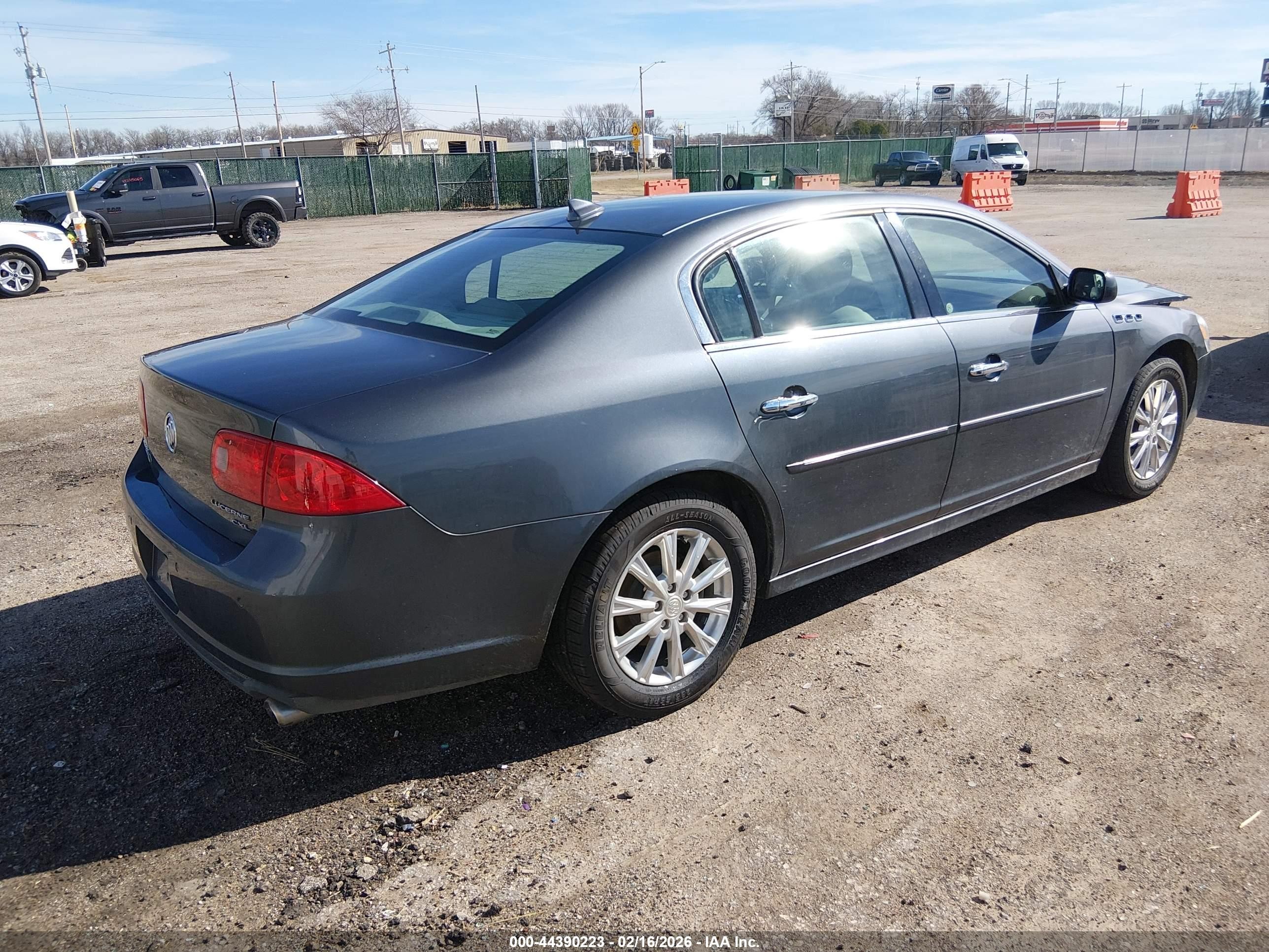 2011 Buick Lucerne Cxl Gray vin: 1G4HC5EM1BU151357
