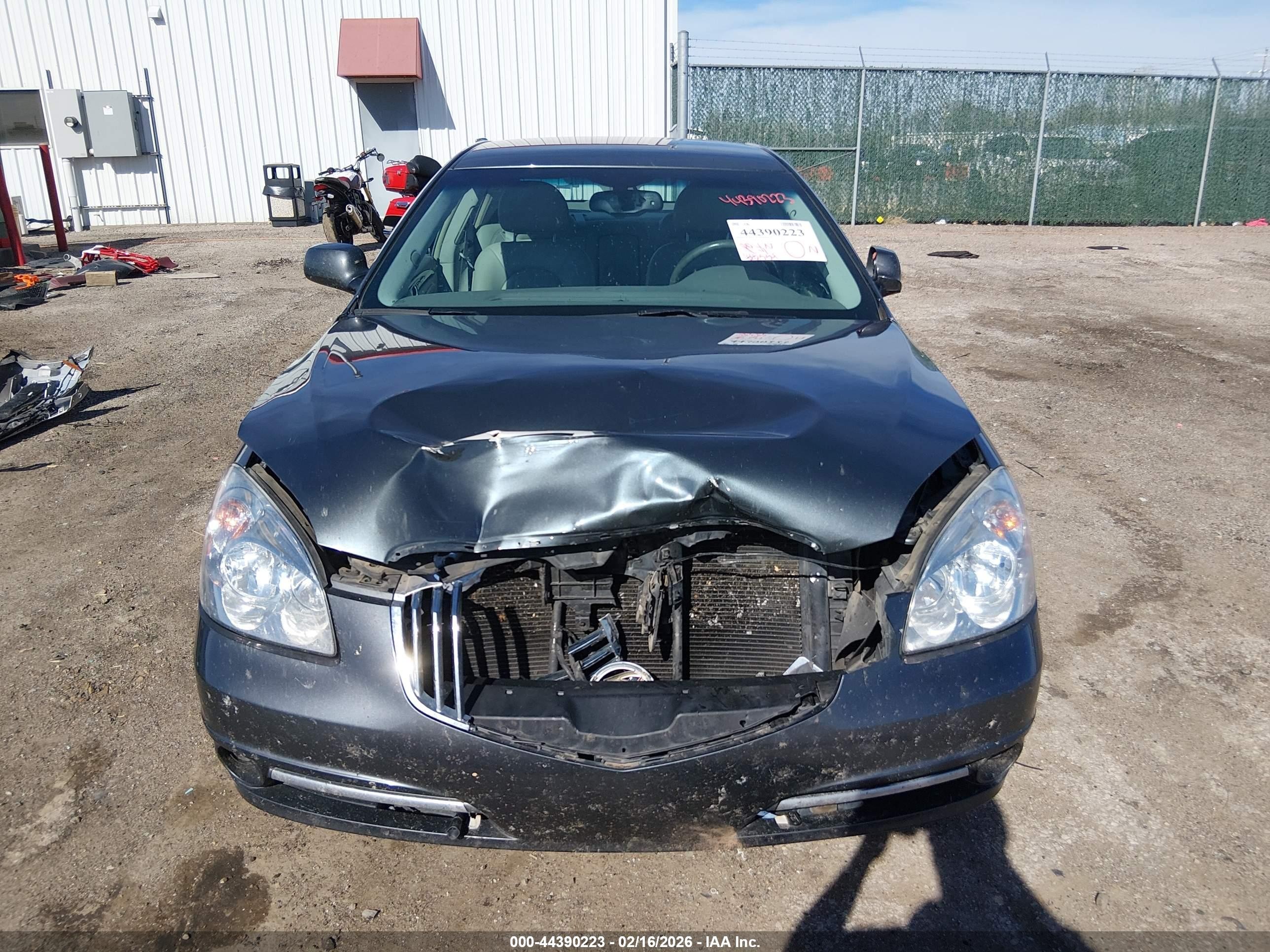 2011 Buick Lucerne Cxl Gray vin: 1G4HC5EM1BU151357
