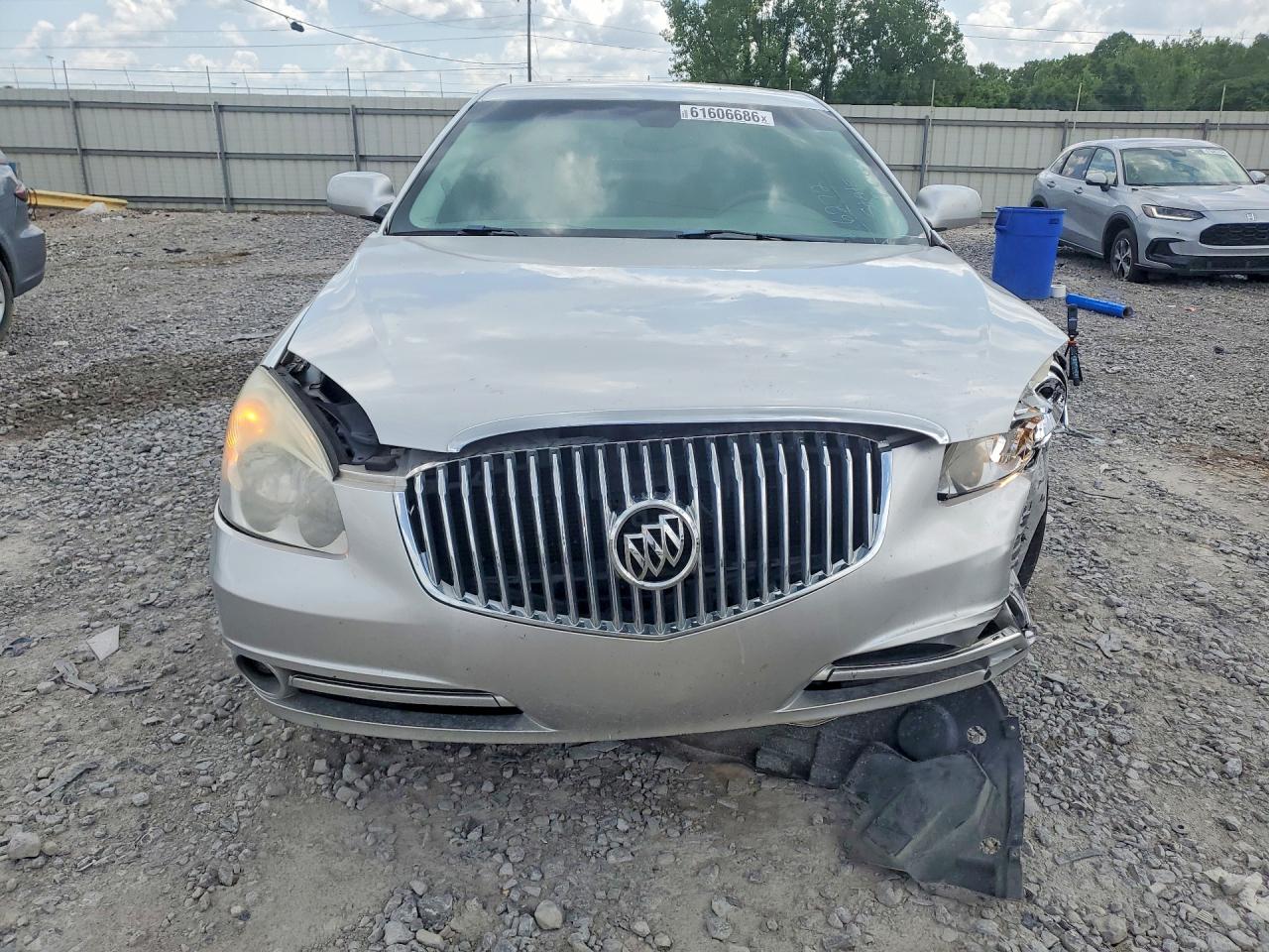 2010 Buick Lucerne Cxl Silver vin: 1G4HC5EM2AU122545