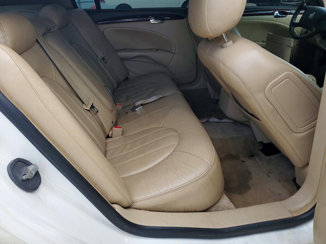 2011 Buick Lucerne Cxl White vin: 1G4HC5EM2BU120179