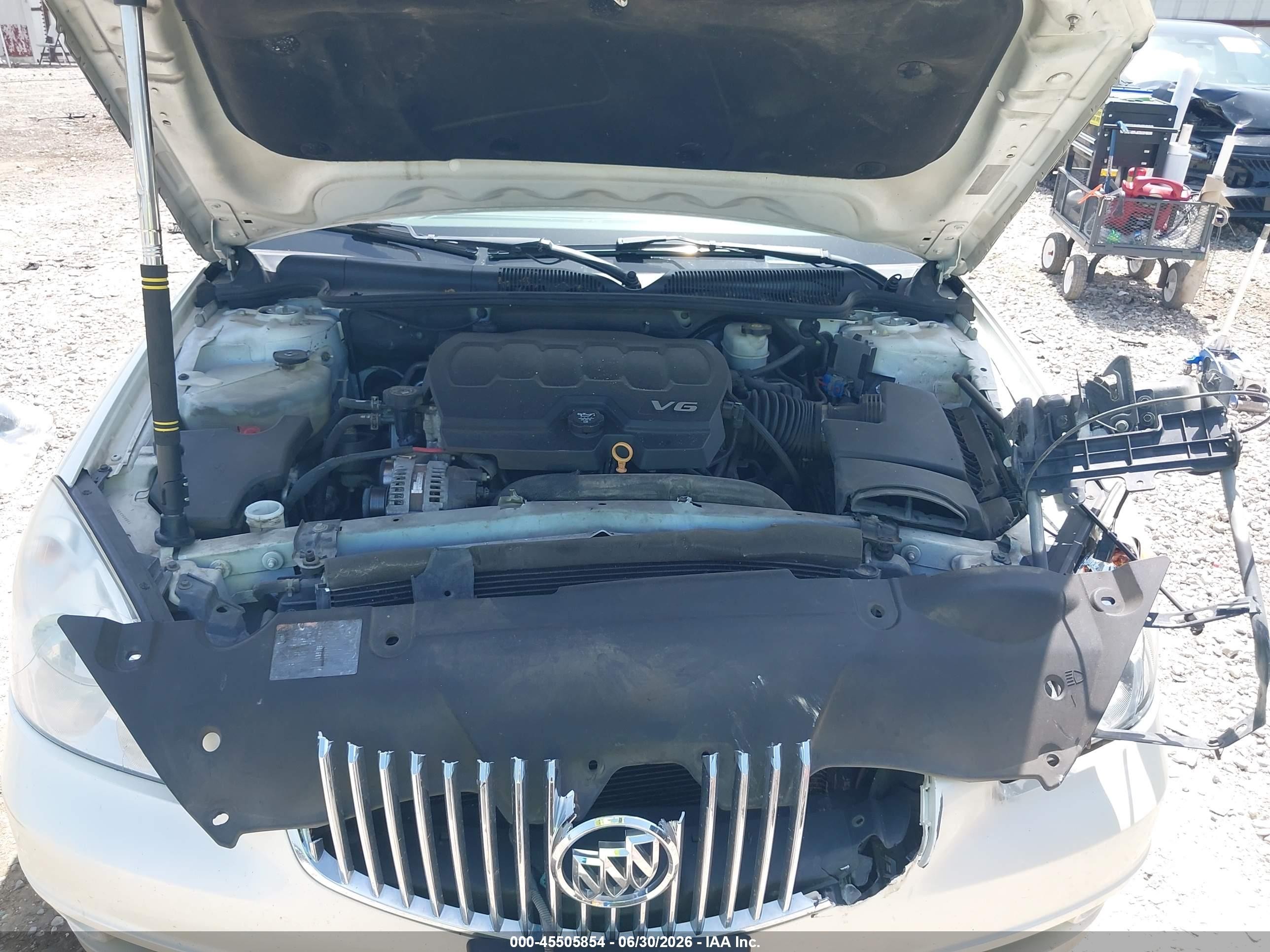 2011 Buick Lucerne Cxl White vin: 1G4HC5EM2BU140562