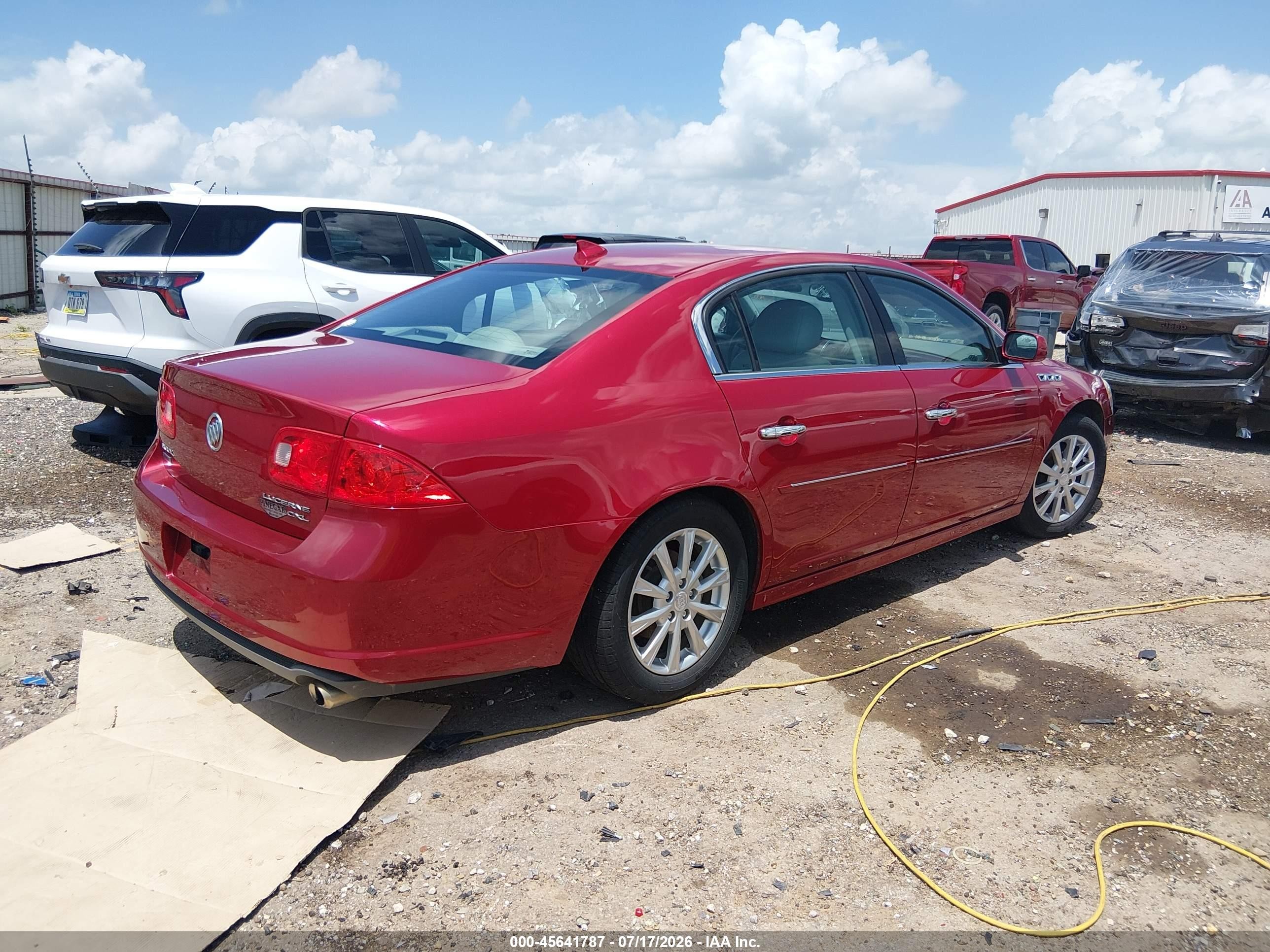 2011 Buick Lucerne Cxl Red vin: 1G4HC5EM2BU148385