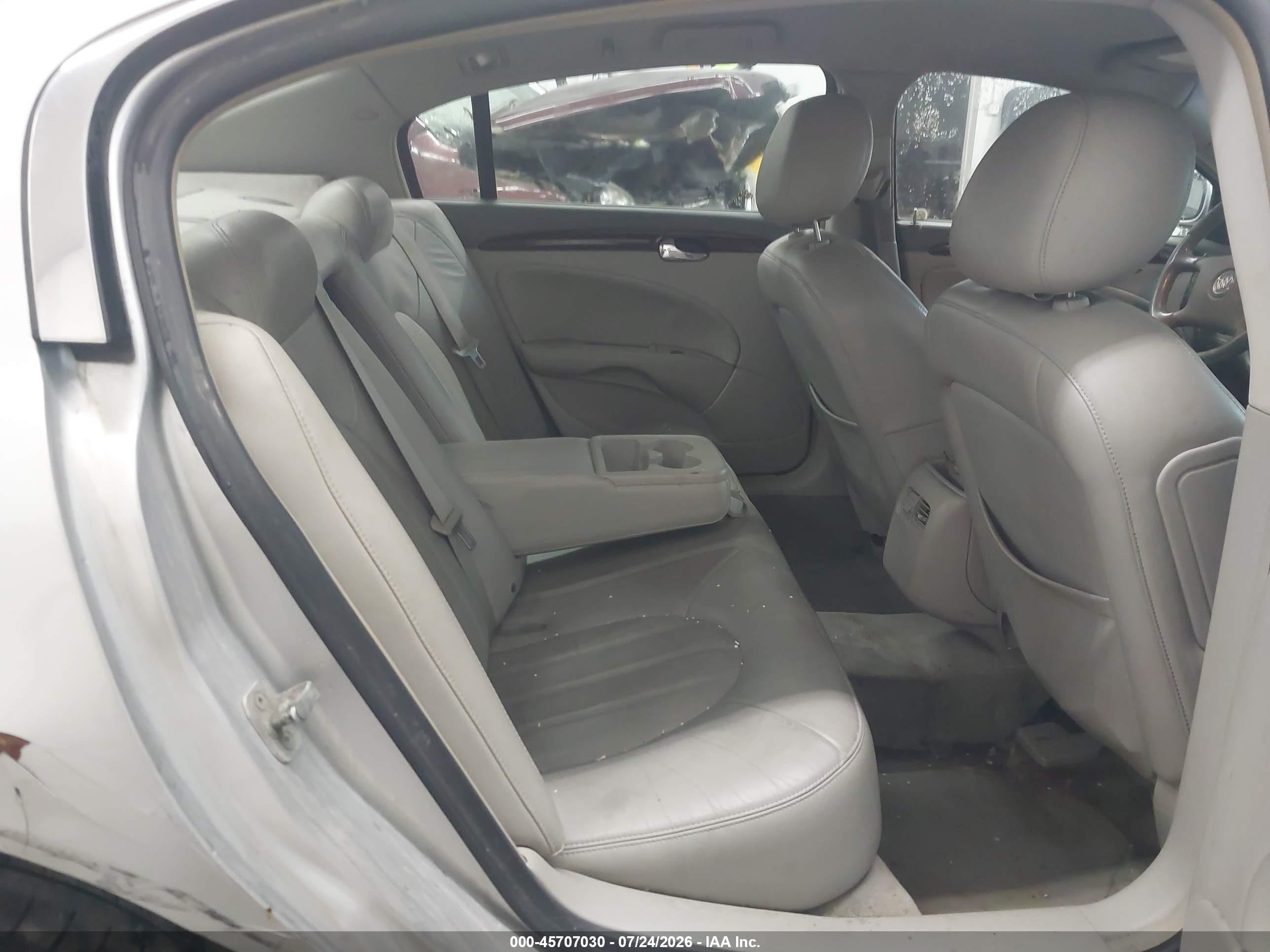 2011 Buick Lucerne Cxl Silver vin: 1G4HC5EM3BU116478