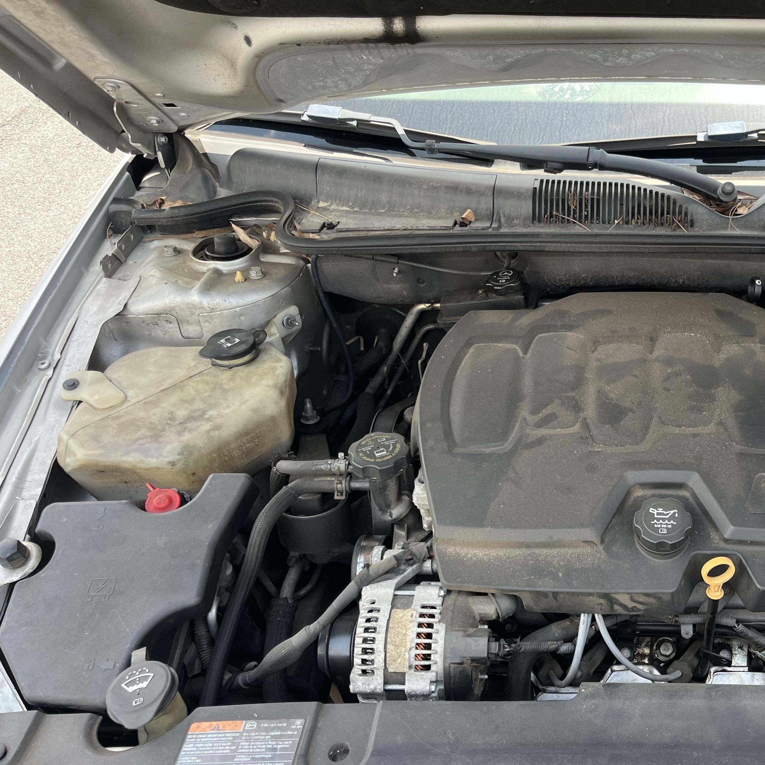 2011 Buick Lucerne Cxl Silver vin: 1G4HC5EM3BU129604