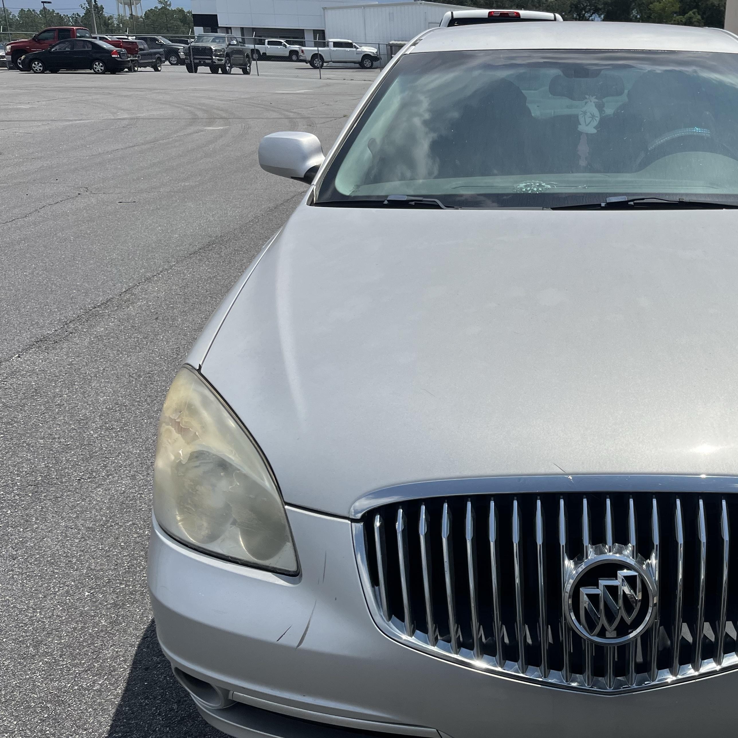 2011 Buick Lucerne Cxl Silver vin: 1G4HC5EM3BU129604