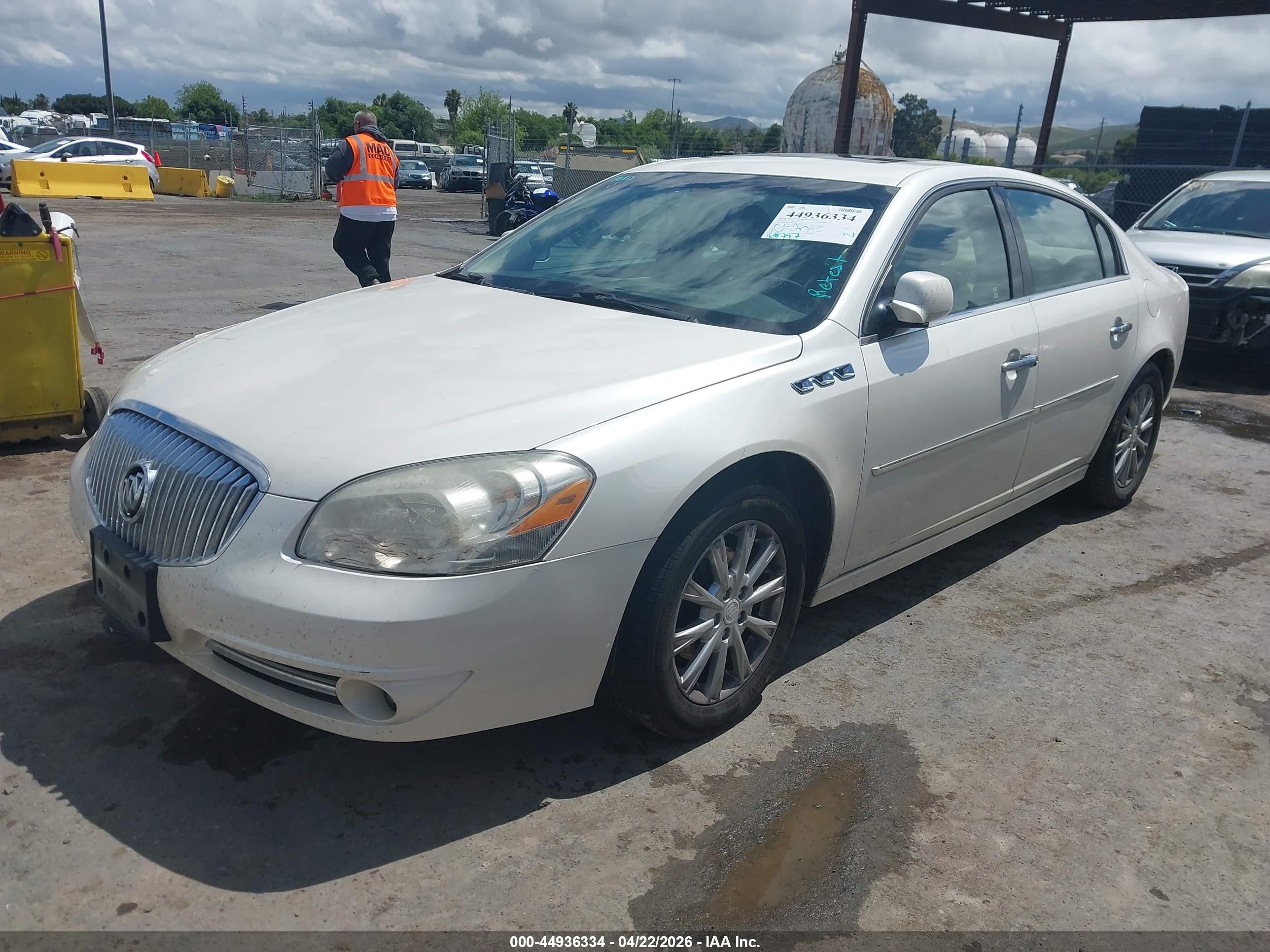 2011 Buick Lucerne Cxl Белый vin: 1G4HC5EM3BU134219