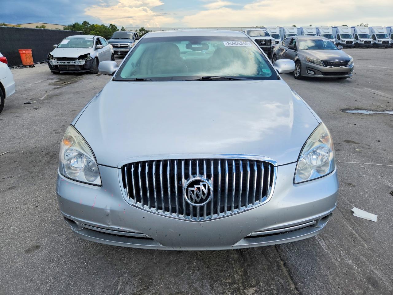 2011 Buick Lucerne Cxl Silver vin: 1G4HC5EM4BU134553