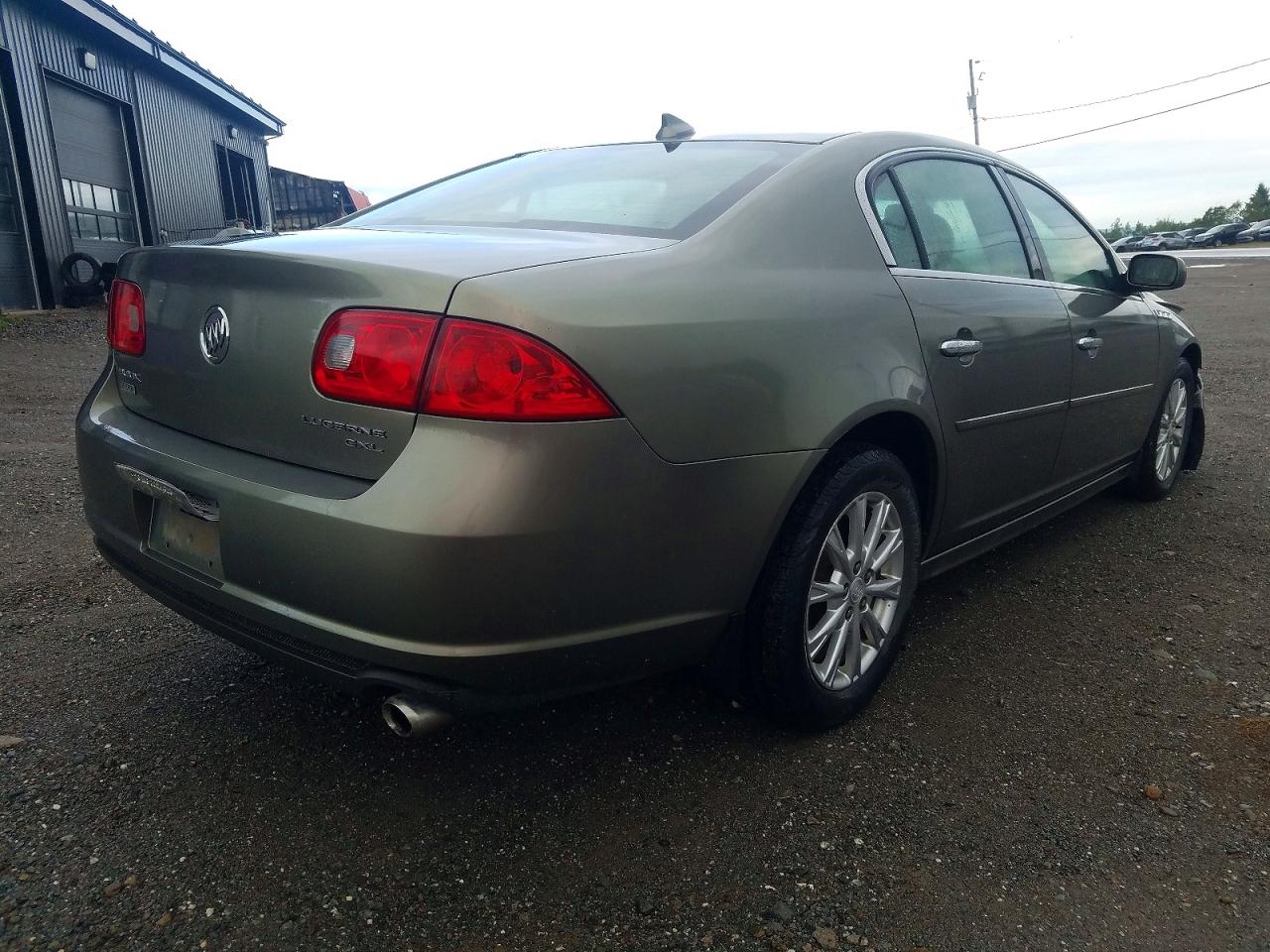 2011 Buick Lucerne Cxl Tan vin: 1G4HC5EM4BU137565