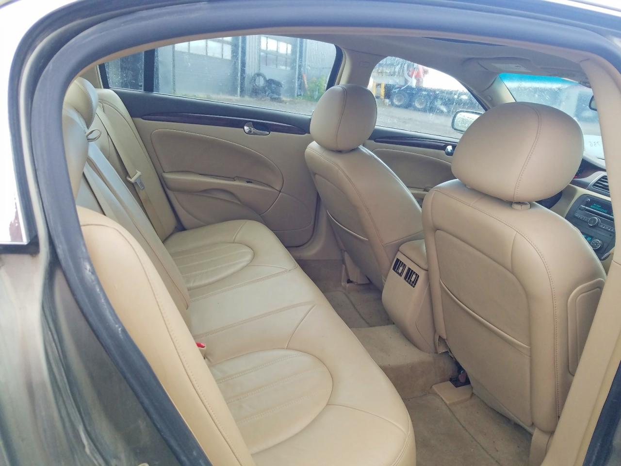 2011 Buick Lucerne Cxl Tan vin: 1G4HC5EM4BU137565