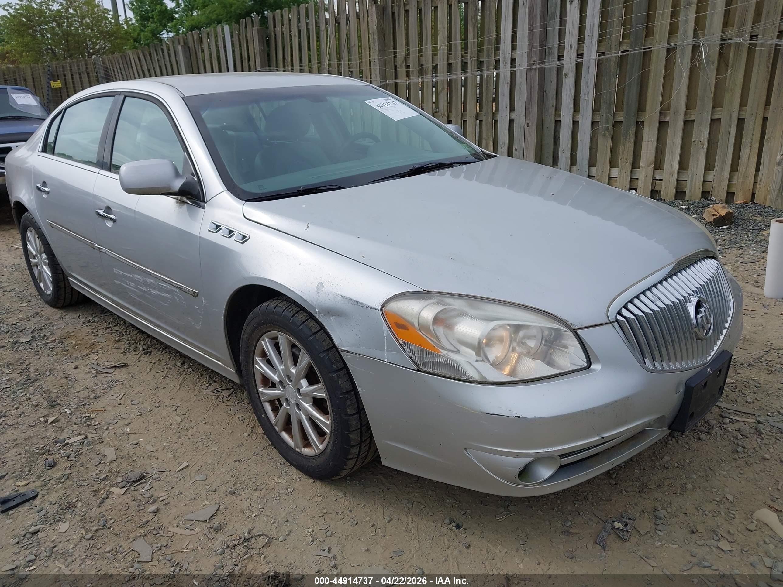 2011 Buick Lucerne Cxl Silver vin: 1G4HC5EM5BU101982