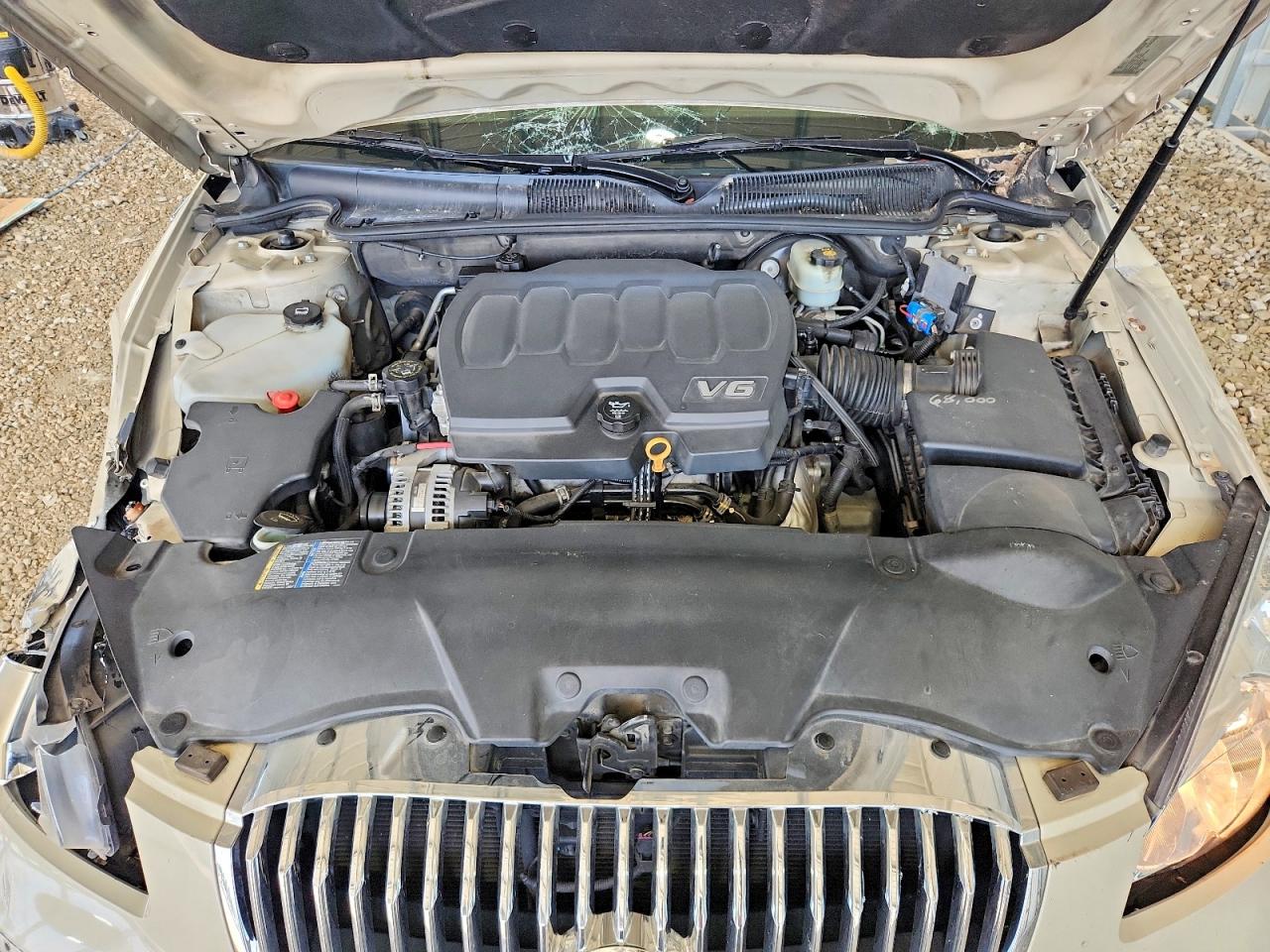 2010 Buick Lucerne Cxl Cream vin: 1G4HC5EM6AU123696