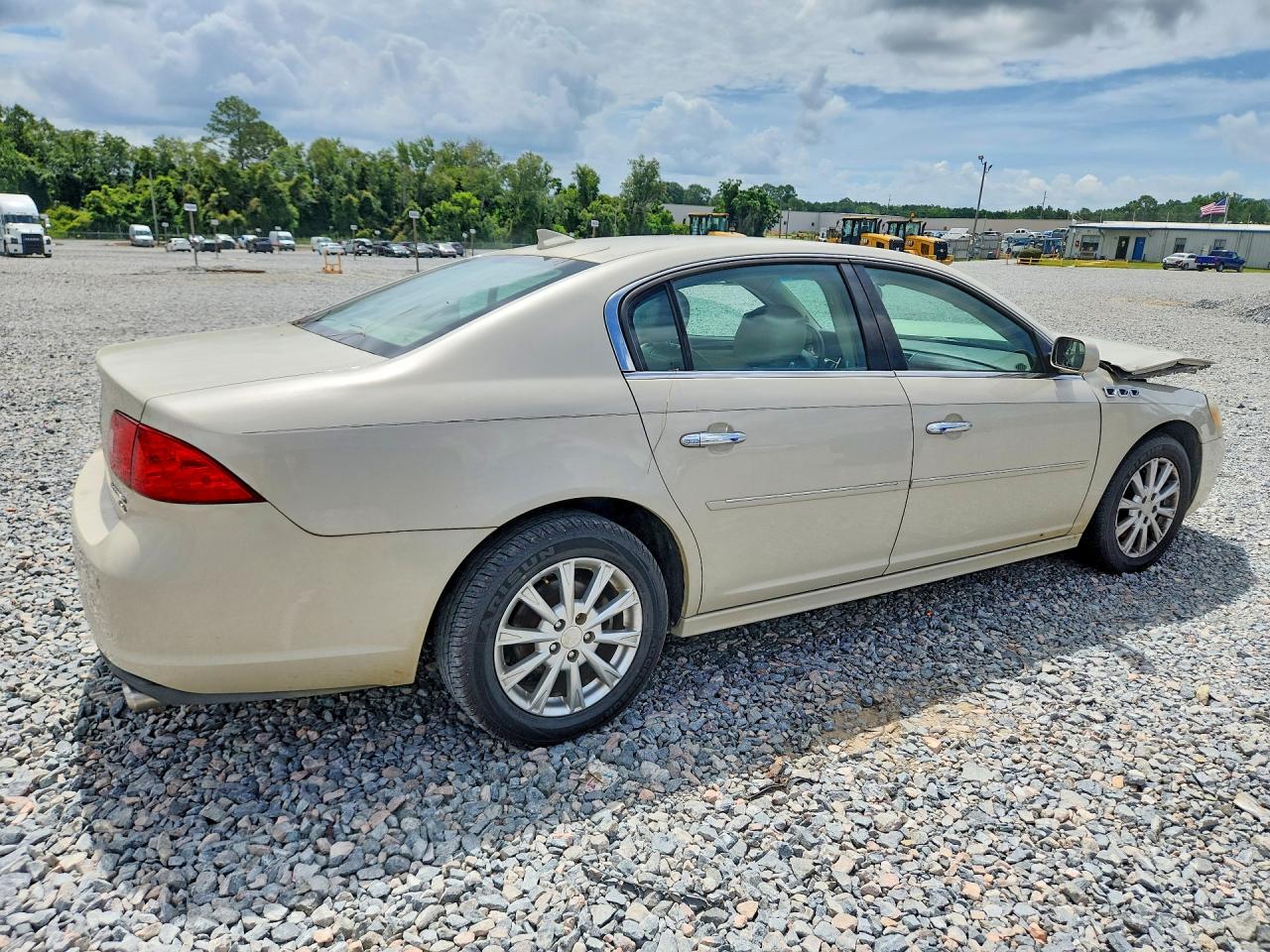 2011 Buick Lucerne Cxl Gold vin: 1G4HC5EM6BU130293