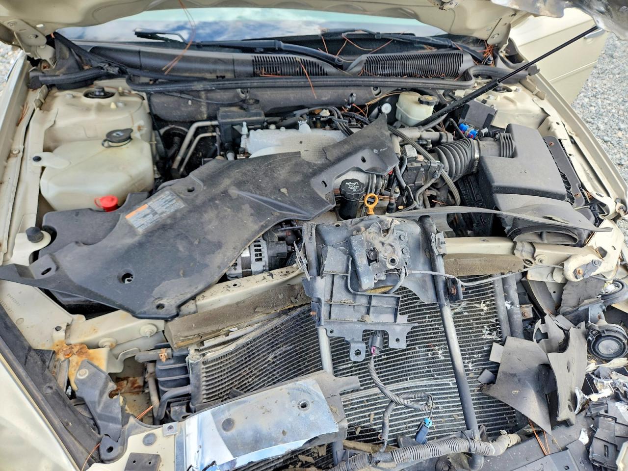 2011 Buick Lucerne Cxl Gold vin: 1G4HC5EM6BU130293