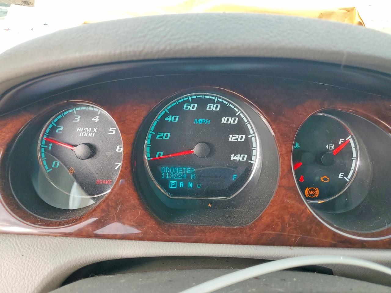 2011 Buick Lucerne Cxl White vin: 1G4HC5EM6BU152374