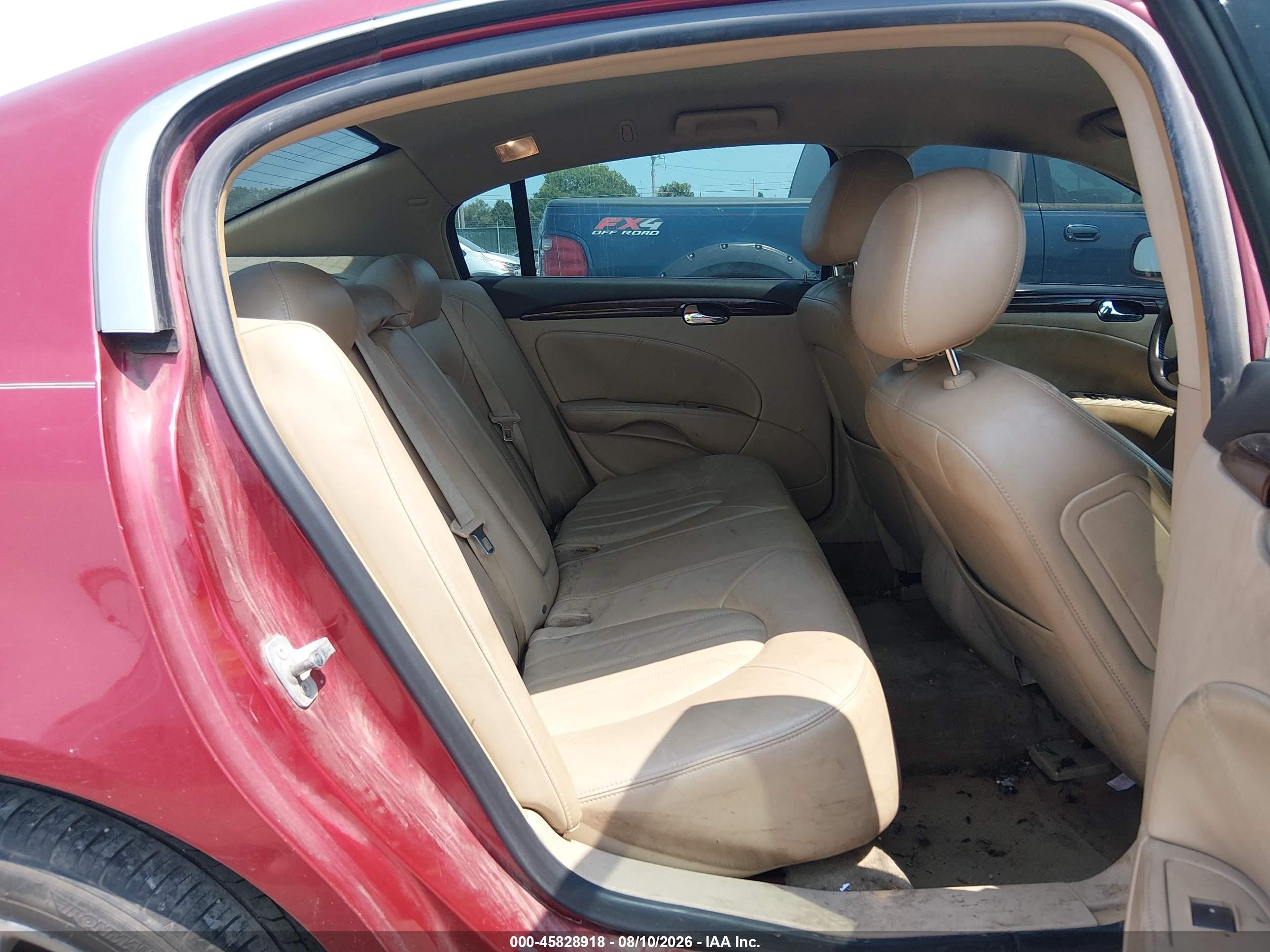2011 Buick Lucerne Cxl Red vin: 1G4HC5EM6BU152567