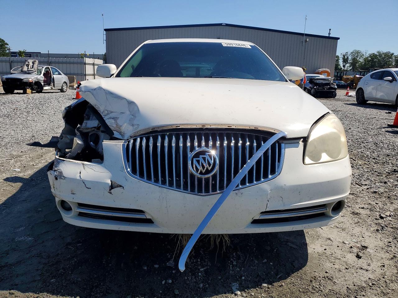 2011 Buick Lucerne Cxl White vin: 1G4HC5EM7BU114474